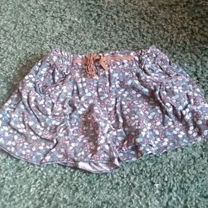 Girls shorts